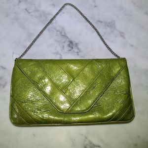 Green Clutch